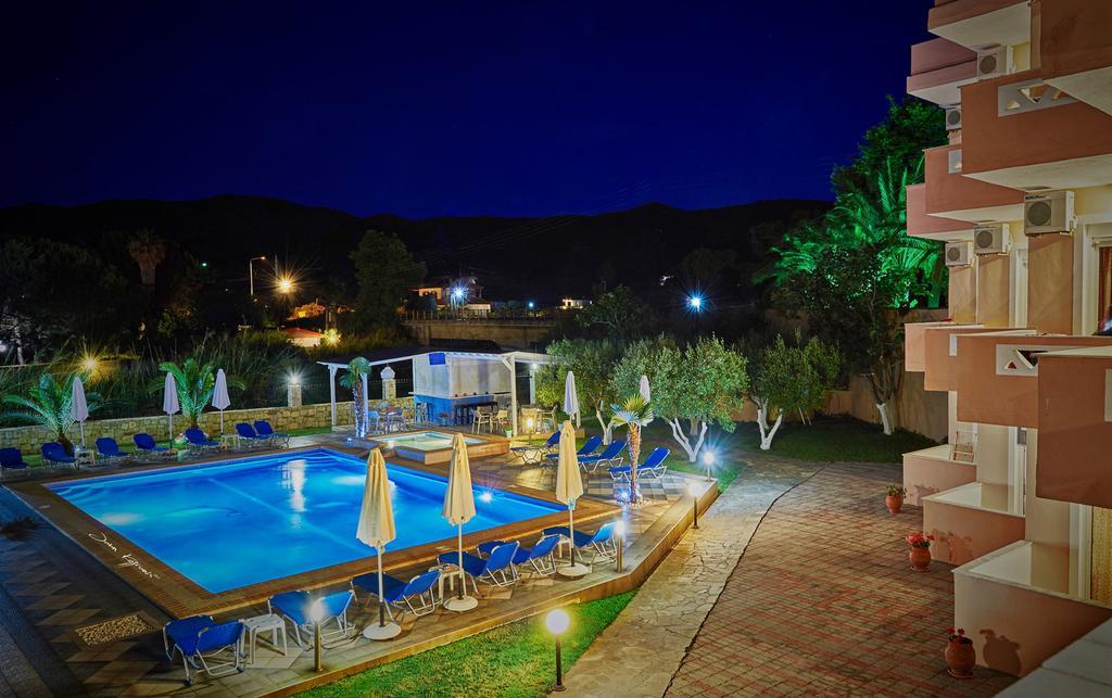 Hotel Stefani Sarti Exterior photo